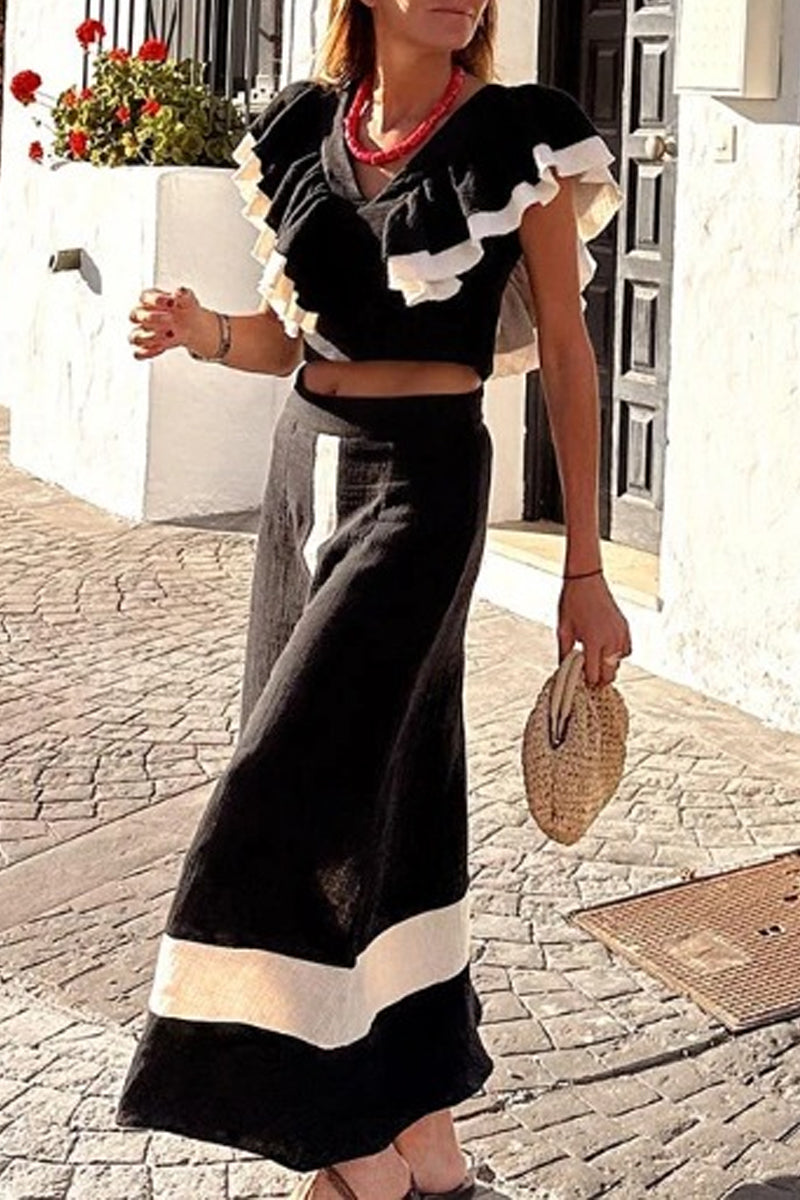Sophisticated Garment with a Clean Classic Look