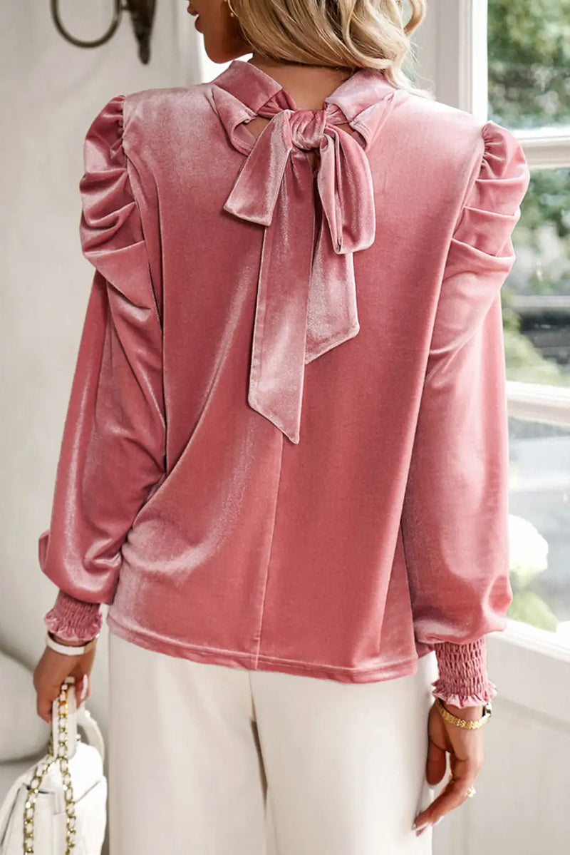 Effortlessly Elegant Blouse with a Timeless Design