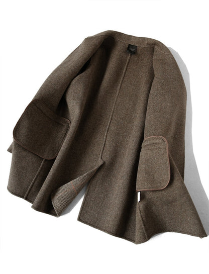 Classic Vintage & Enduringly Stylish Coat