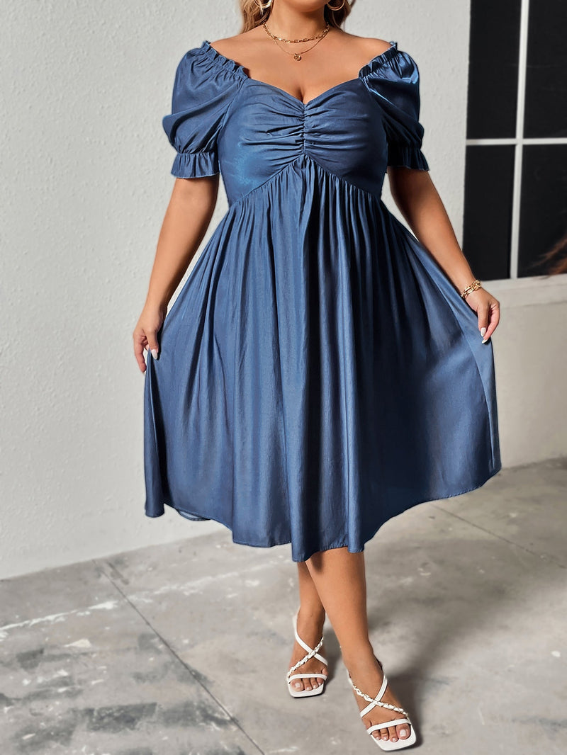 Classic Vintage Dress with a Flattering Fit