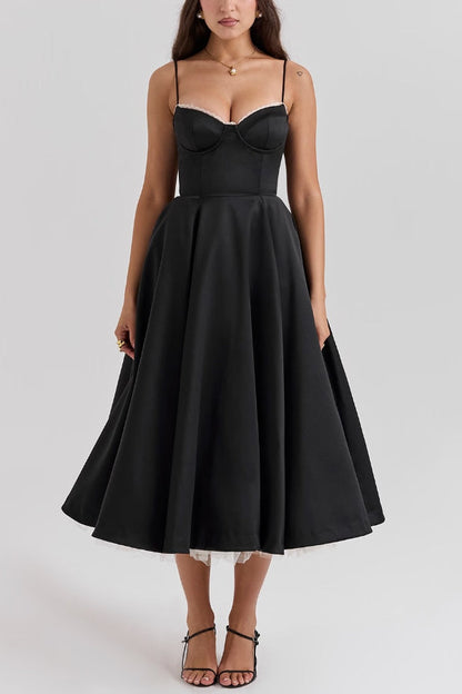 Classic Vintage Dress with a Flattering Fit