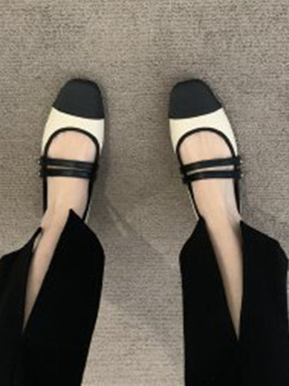 Well Tailored Heels with a Graceful Silhouette