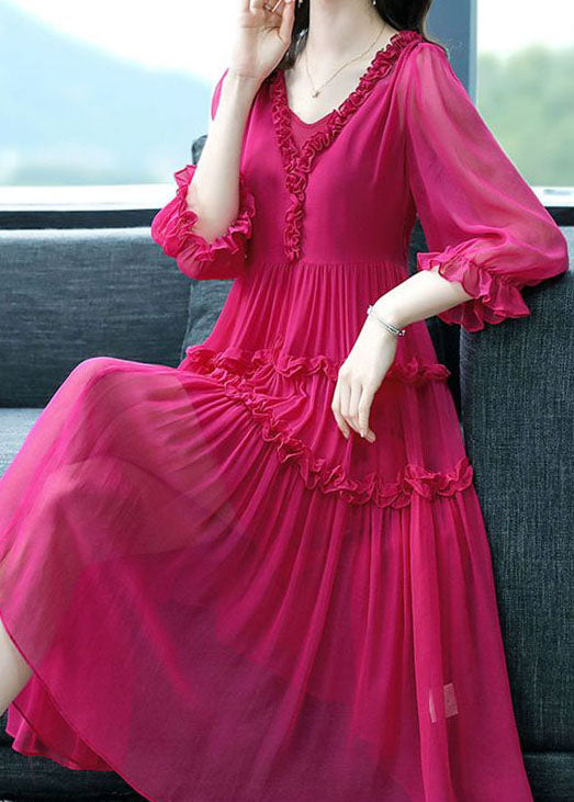 Beautifully Finished Dress in a Timeless Design