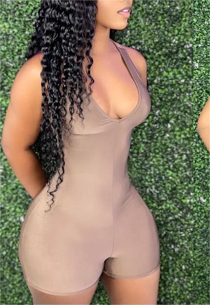 Effortlessly Elegant Garment with a Timeless Design