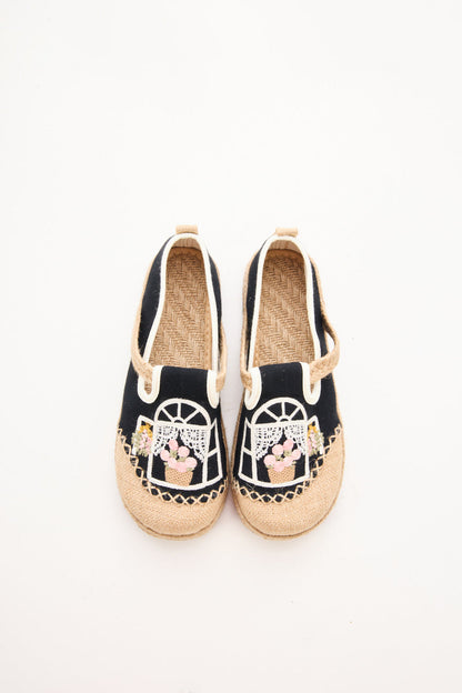 Classic Vintage & Enduringly Stylish Garment