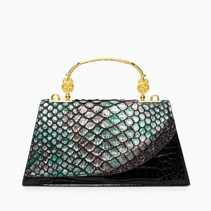 Beautifully Crafted Bag in a Classic Style