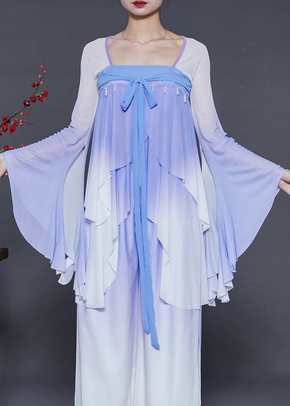 Beautifully Balanced Top with Timeless Character