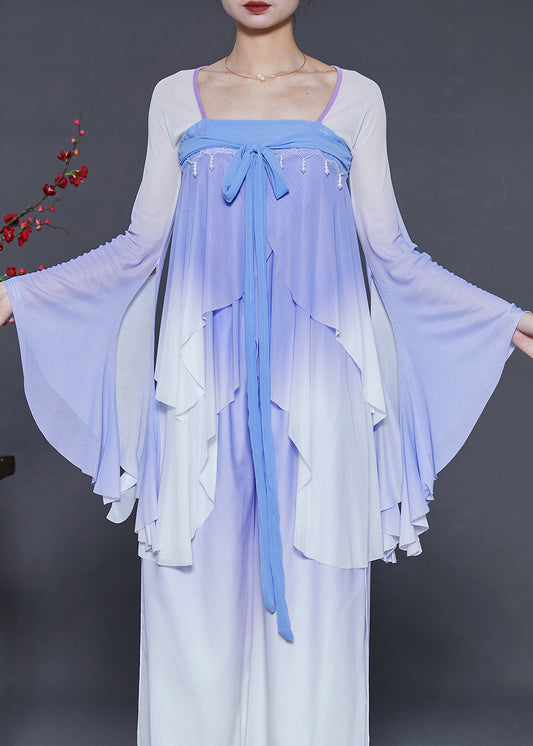Beautifully Balanced Top with Timeless Character