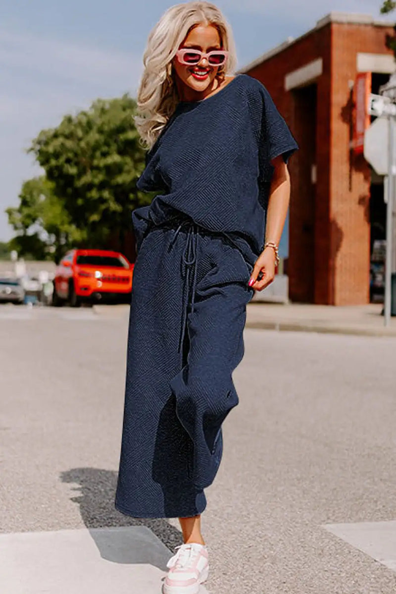 Beautifully Finished Pants in a Timeless Design