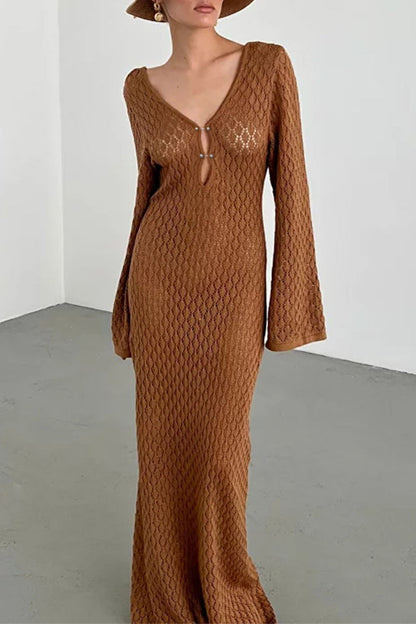 Well Tailored Garment with a Graceful Silhouette