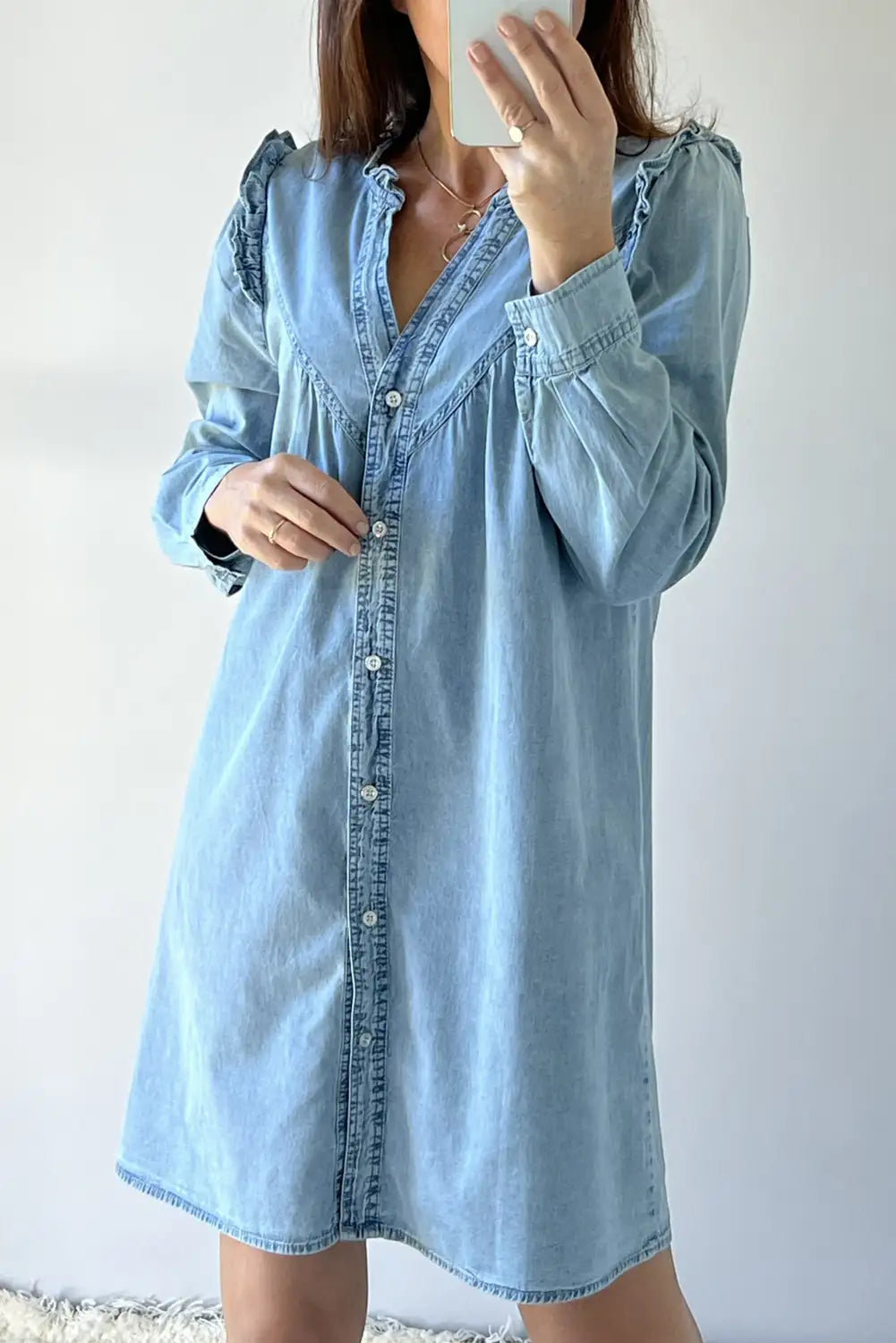 Classic Vintage Dress with a Flattering Fit