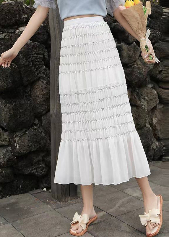 Sophisticated Garment with a Clean Classic Look