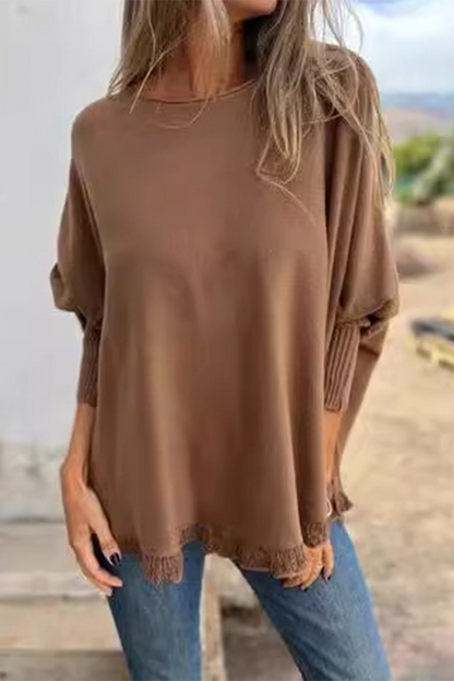 Well Tailored Sweater with a Graceful Silhouette