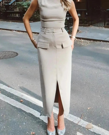 Well Tailored Garment with a Graceful Silhouette