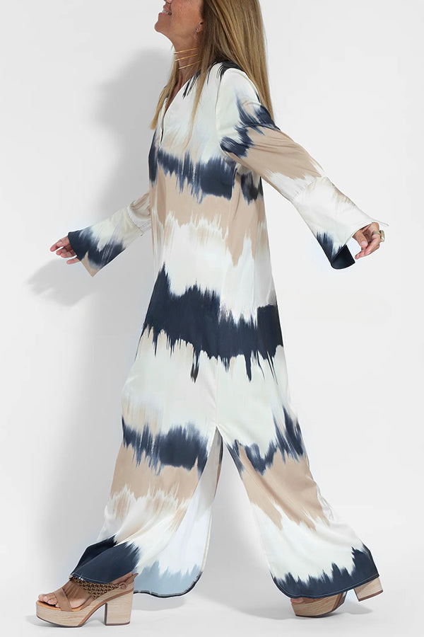 Well Tailored Pullover with a Graceful Silhouette