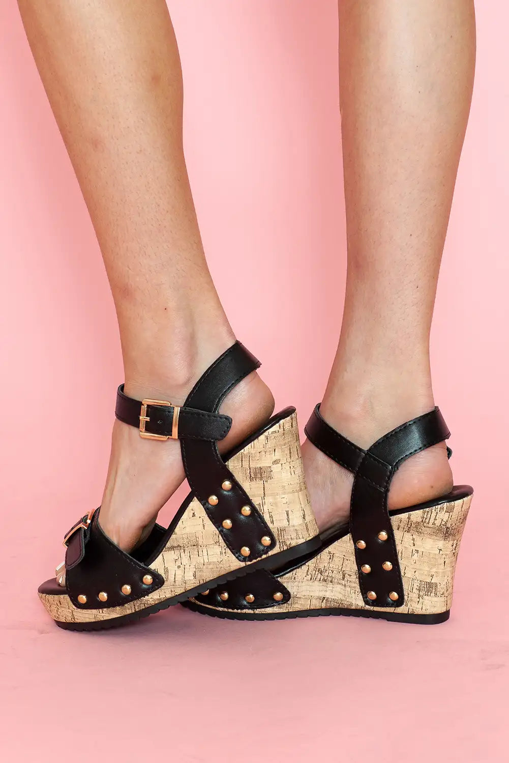 Gracefully Styled Sandals for Any Occasion