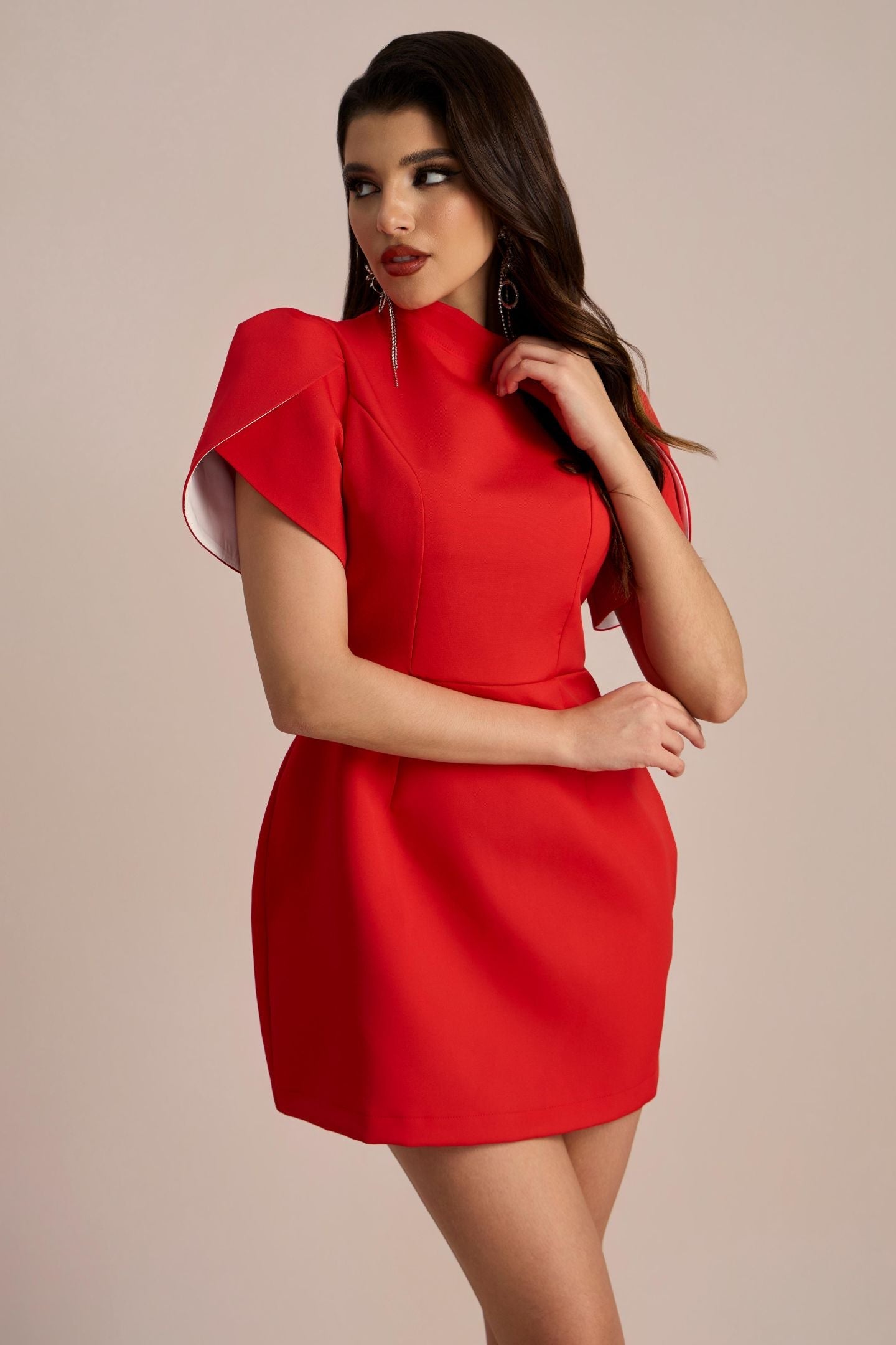 Gracefully Styled Dress for Any Occasion