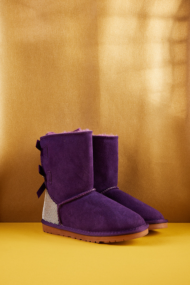 Polished Boots with an Effortless Classic Look
