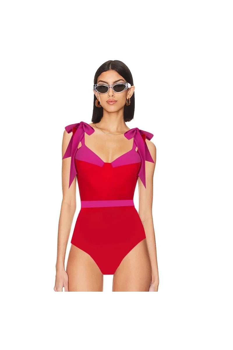 Beautifully Finished Bikini in a Timeless Design