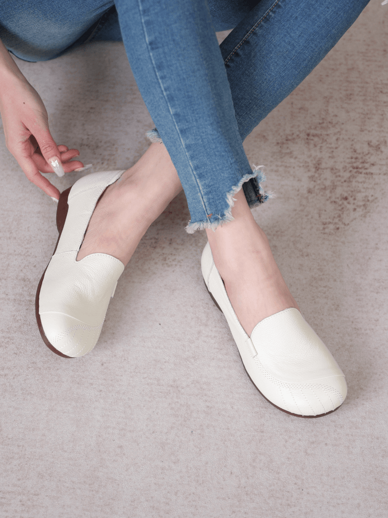Gracefully Styled Garment for Any Occasion