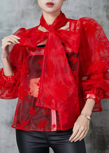Effortlessly Elegant Blouse with a Timeless Design