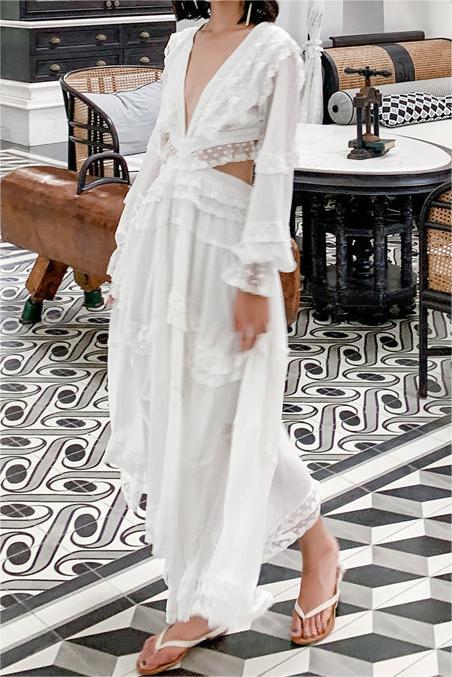 Gracefully Styled Dress for Any Occasion