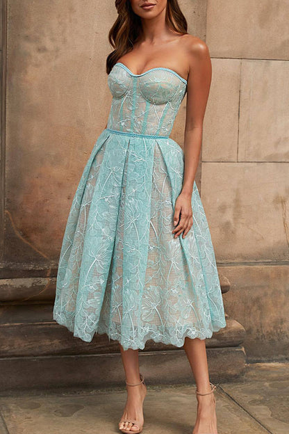 A Vintage Style Dress with Delicate Timeless Details