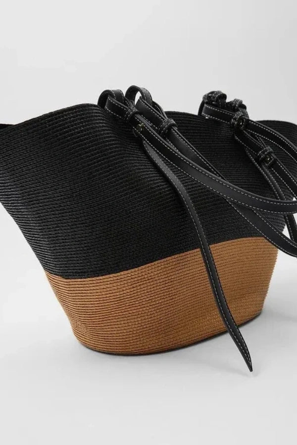 Well Tailored Bag with a Graceful Silhouette