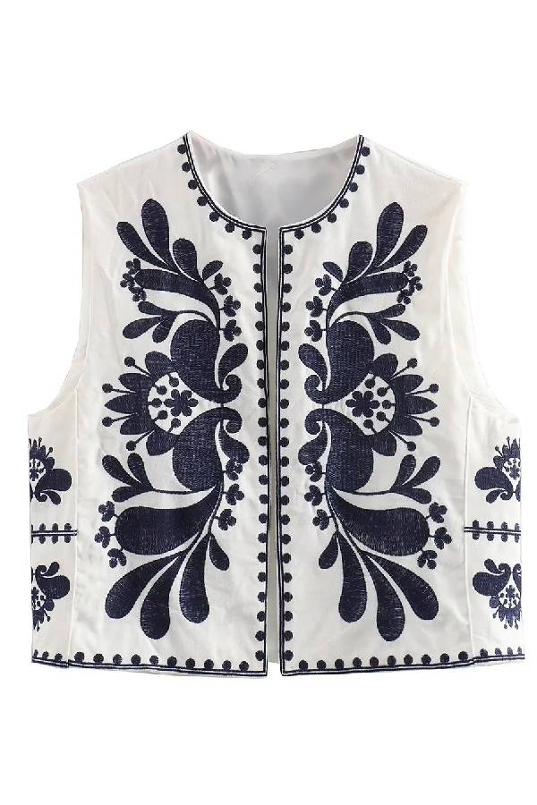 A Vintage Style Jacket with Delicate Timeless Details