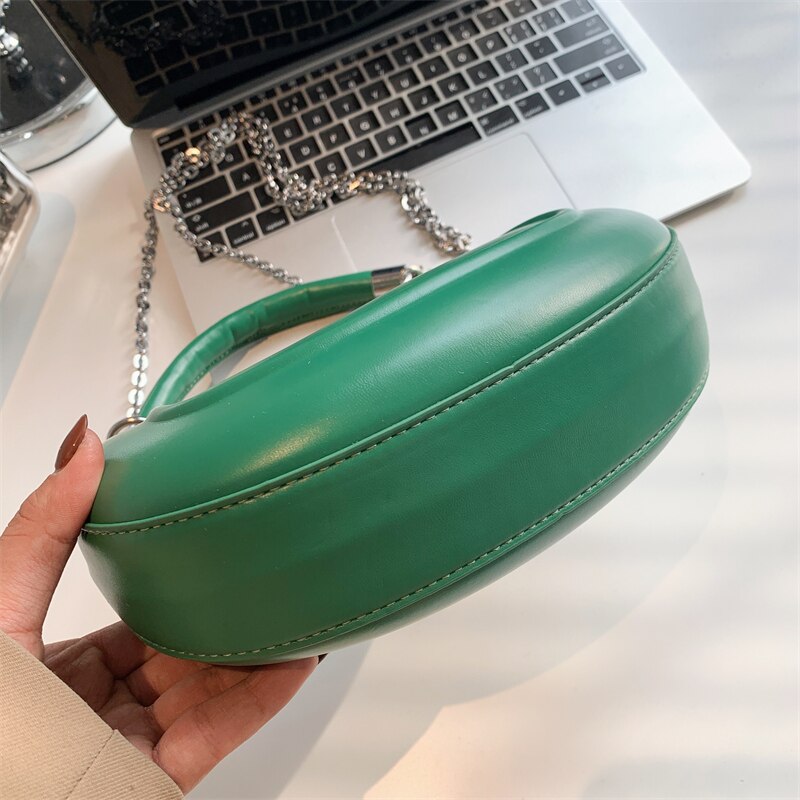 Elegantly Styled Bag for Everyday Wear