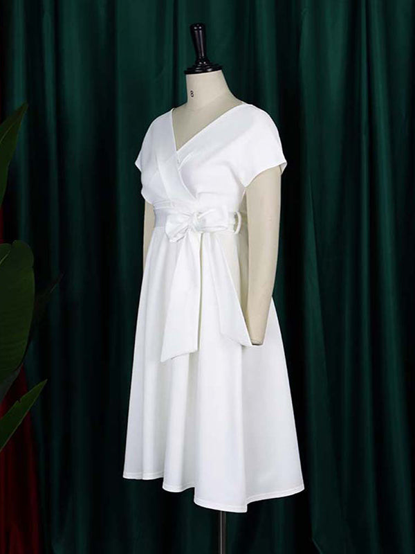 Well Tailored Dress with a Graceful Silhouette