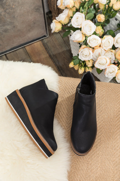 Classic Vintage Garment with a Flattering Fit