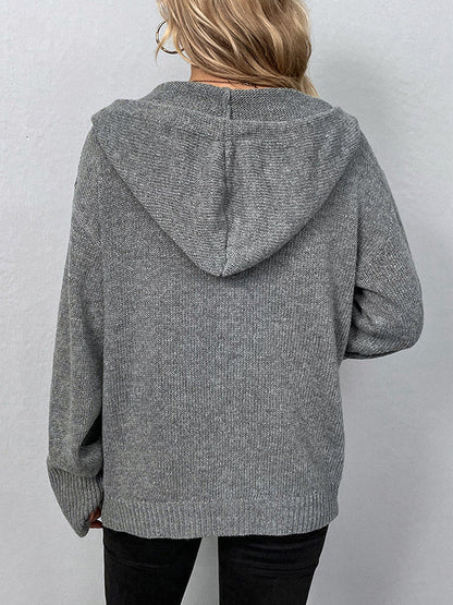 Effortlessly Elegant Cardigan with a Timeless Design