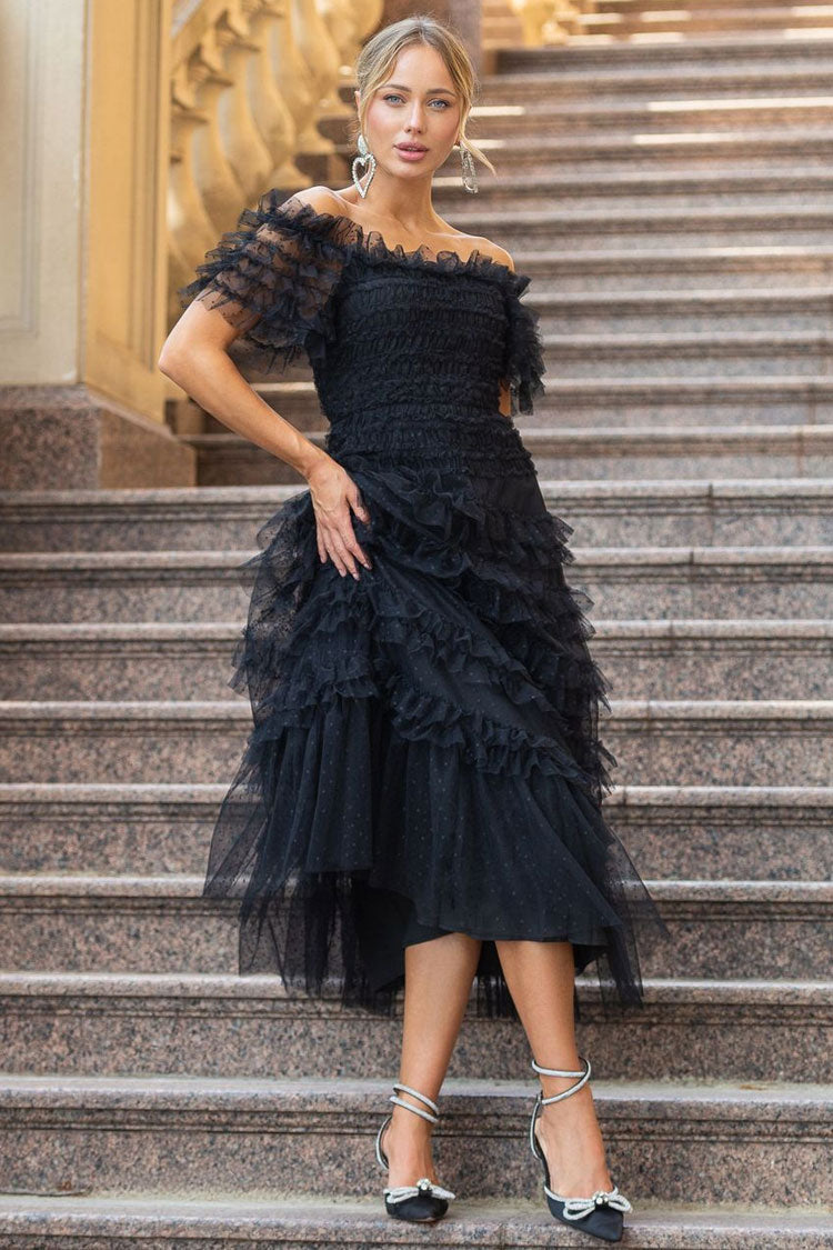 Polished Dress with an Effortless Classic Look