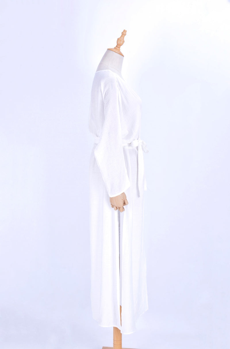 Well Tailored Garment with a Graceful Silhouette