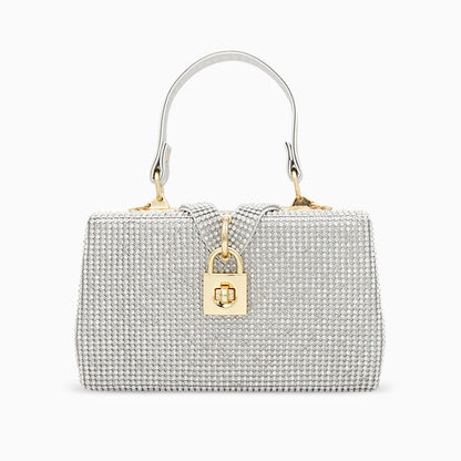 Polished Bag with an Effortless Classic Look
