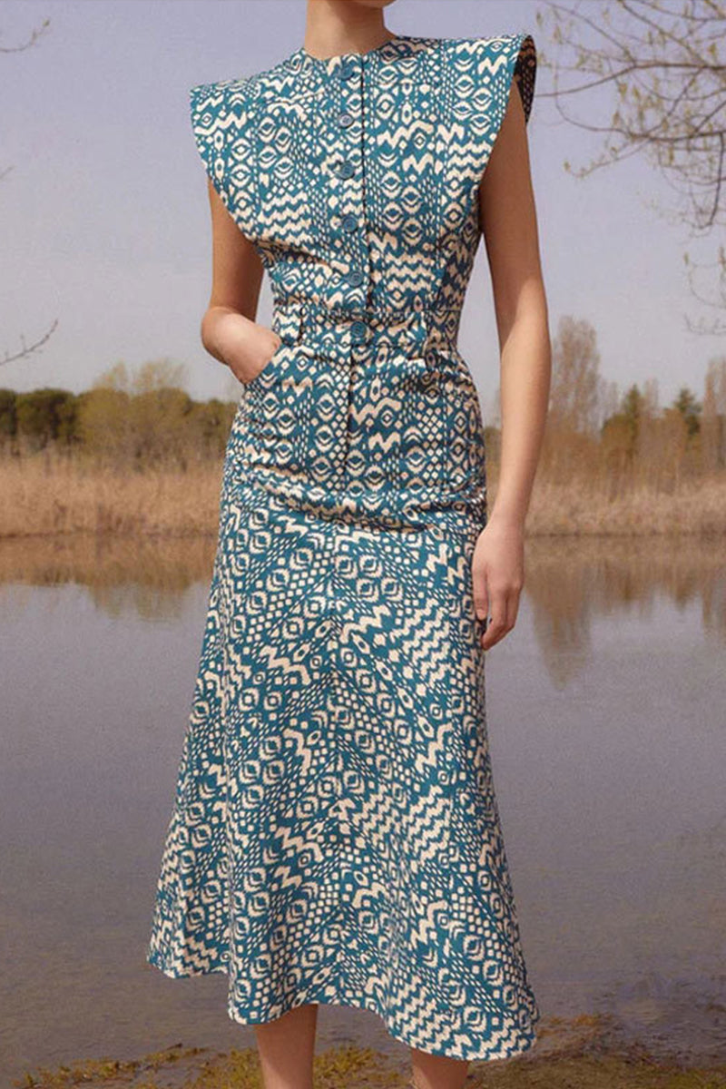Elegantly Styled Dress for Everyday Wear