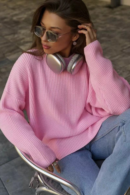 Effortlessly Elegant Sweater with a Timeless Design