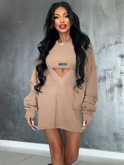 Gracefully Styled Dress for Any Occasion
