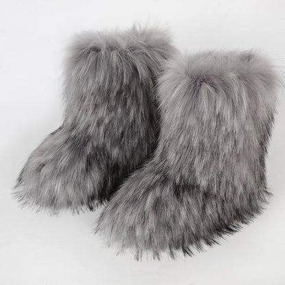 Well Tailored Boots with a Graceful Silhouette