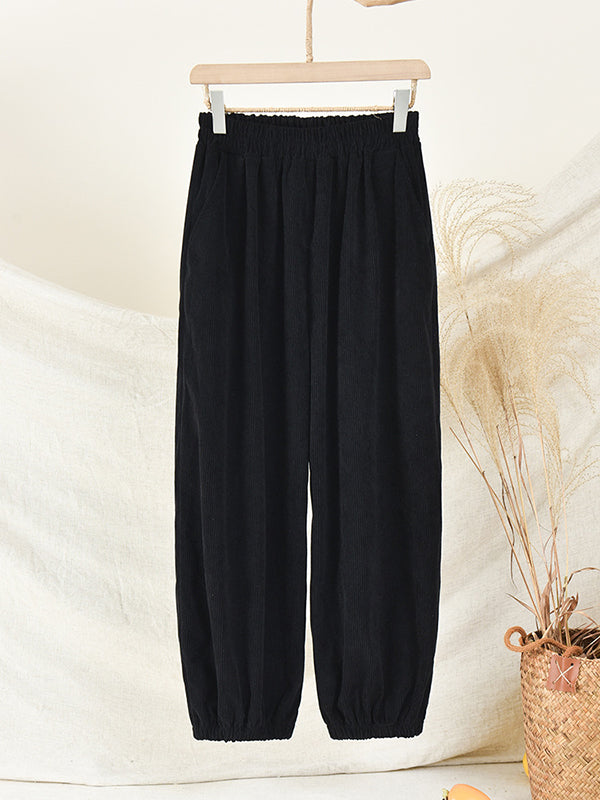 Well Tailored Pants with a Graceful Silhouette