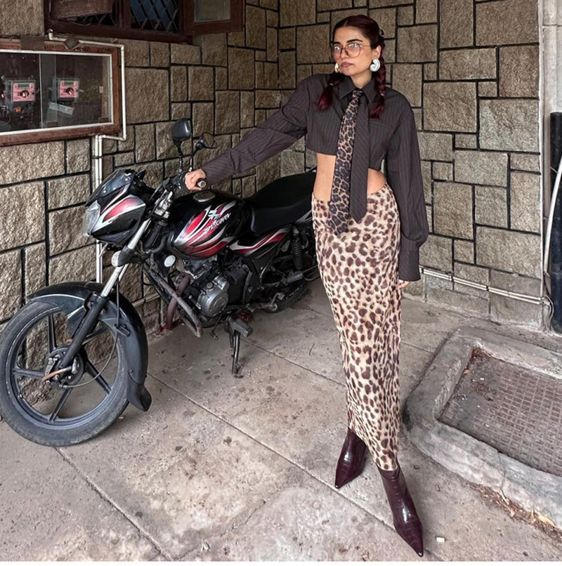 Classic Vintage Garment with a Flattering Fit
