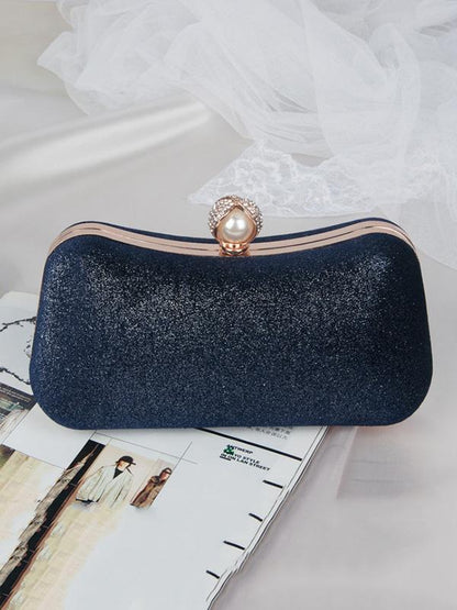Classic Vintage Bag with a Flattering Fit