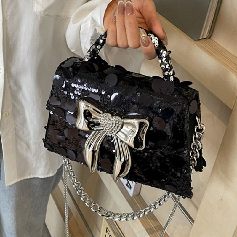 Effortlessly Elegant Bag with a Timeless Design