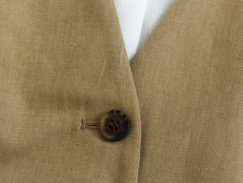 Classic Vintage Garment with a Flattering Fit