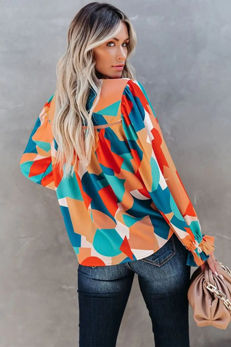 Beautifully Crafted Blouse in a Classic Style