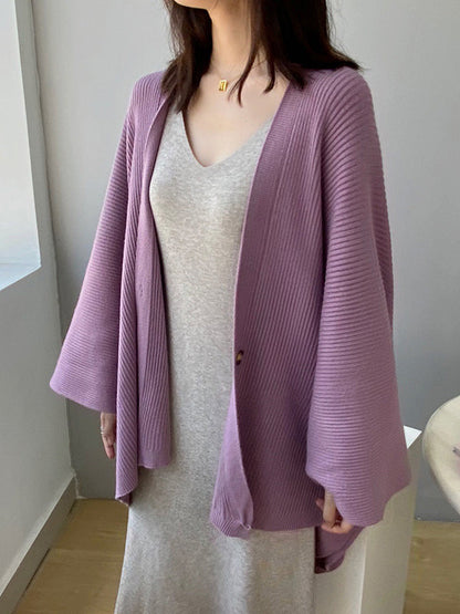 Well Tailored Cardigan with a Graceful Silhouette