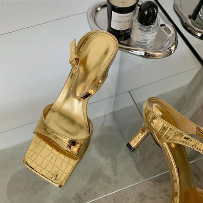 Beautifully Finished Heels in a Timeless Design