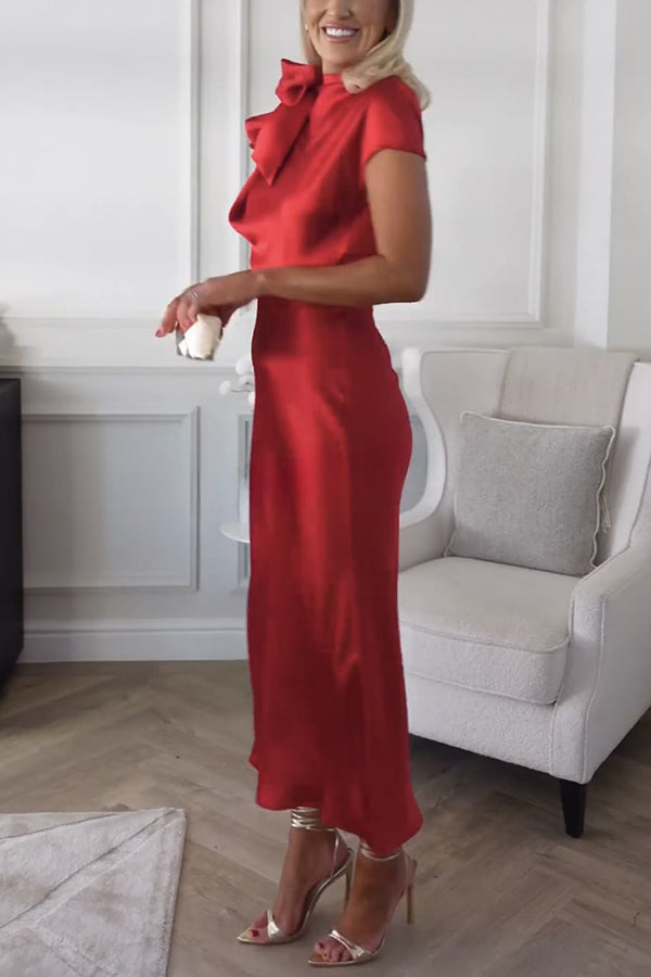 Beautifully Crafted Dress in a Classic Style