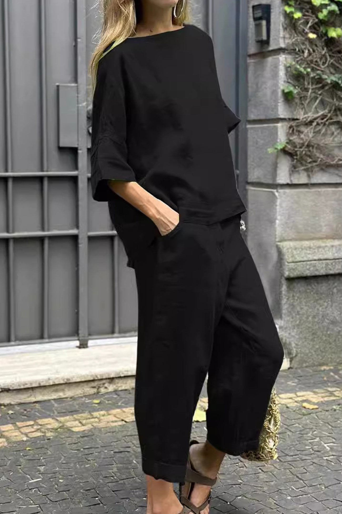 Beautifully Finished T-Shirt in a Timeless Design
